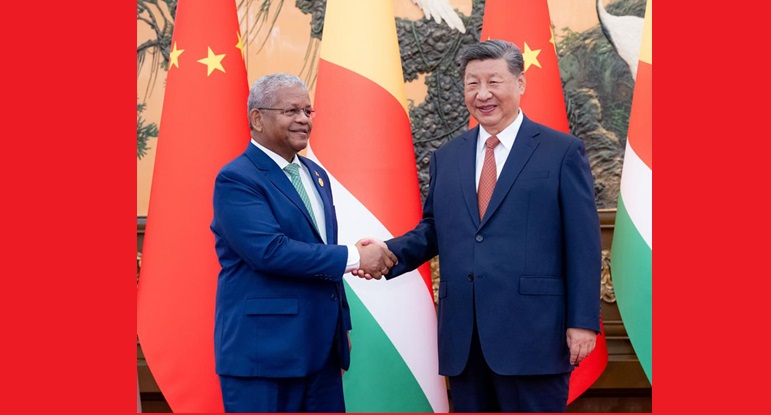 習近平會見塞舌爾總統拉姆卡拉旺